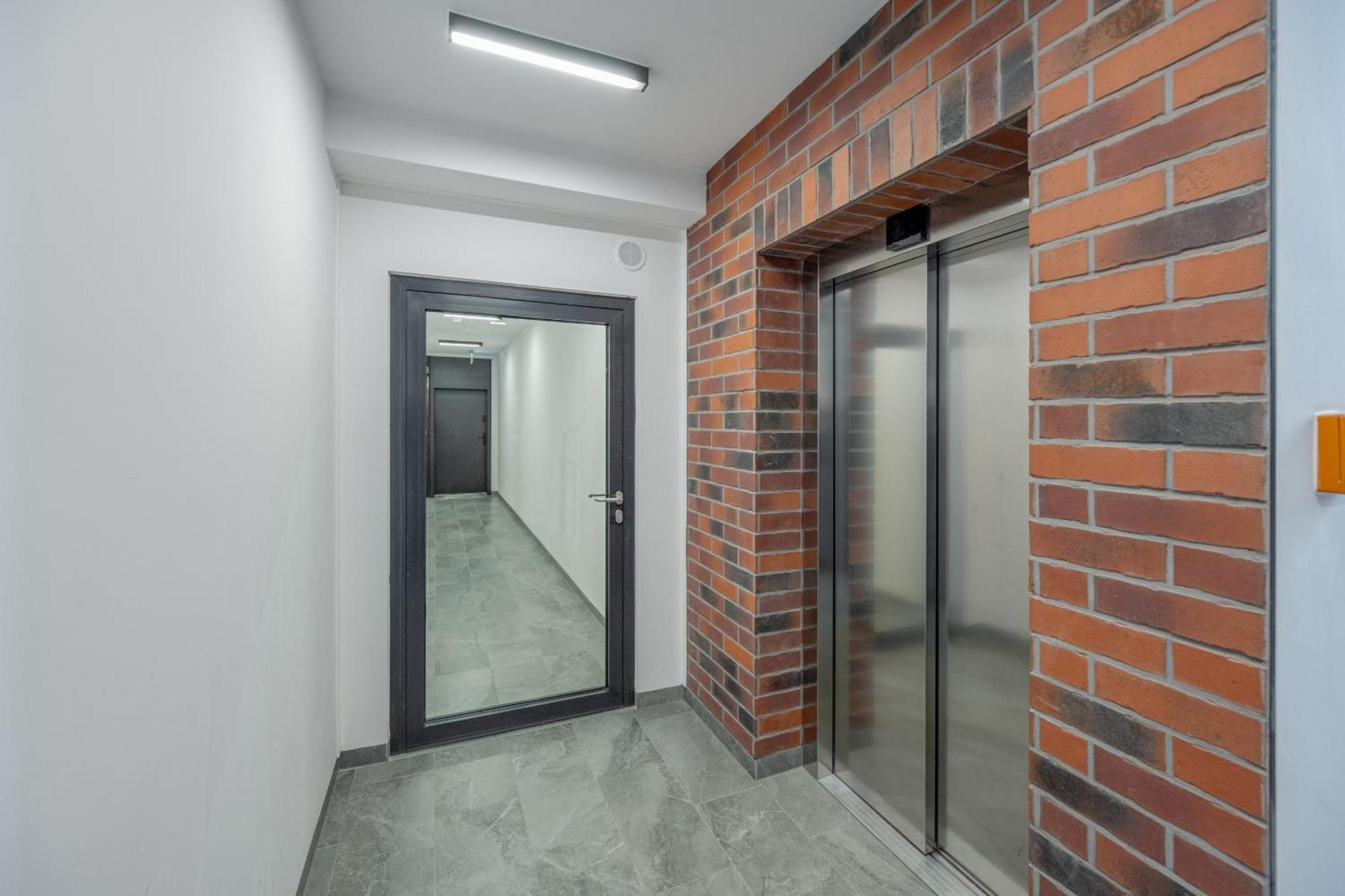 Luksusowy Apartament Z 3 Sypialniami, Klimatyzacja, Parkingiem I Biurkiem We Wroclawiu By Renters Prestige ภายนอก รูปภาพ