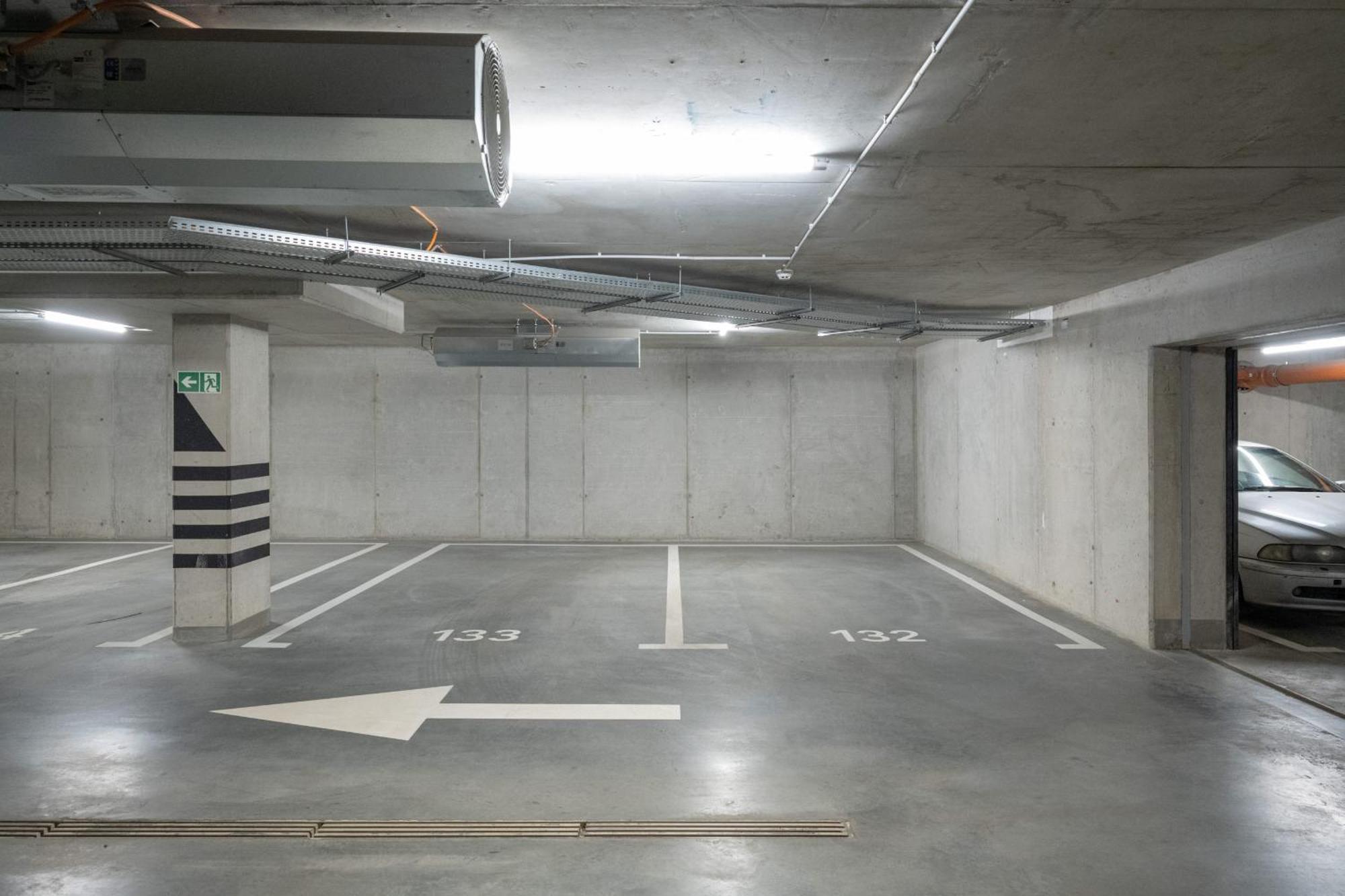 Luksusowy Apartament Z 3 Sypialniami, Klimatyzacja, Parkingiem I Biurkiem We Wroclawiu By Renters Prestige ภายนอก รูปภาพ
